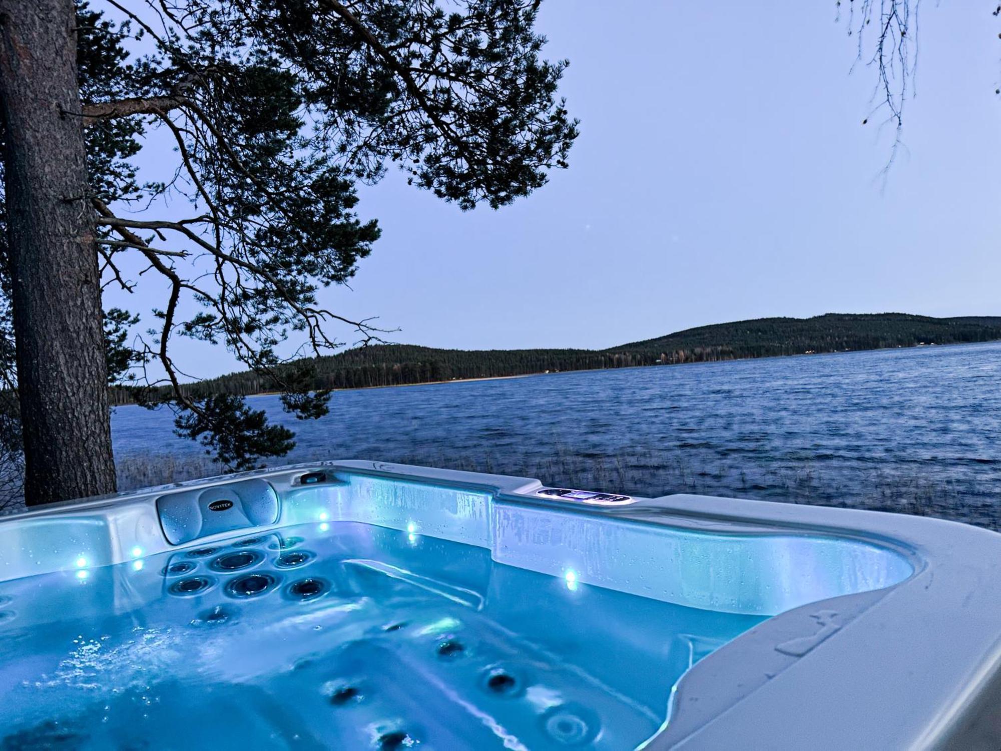 Luxurious Villa Kinos With Jacuzzi 로바니에미 외부 사진